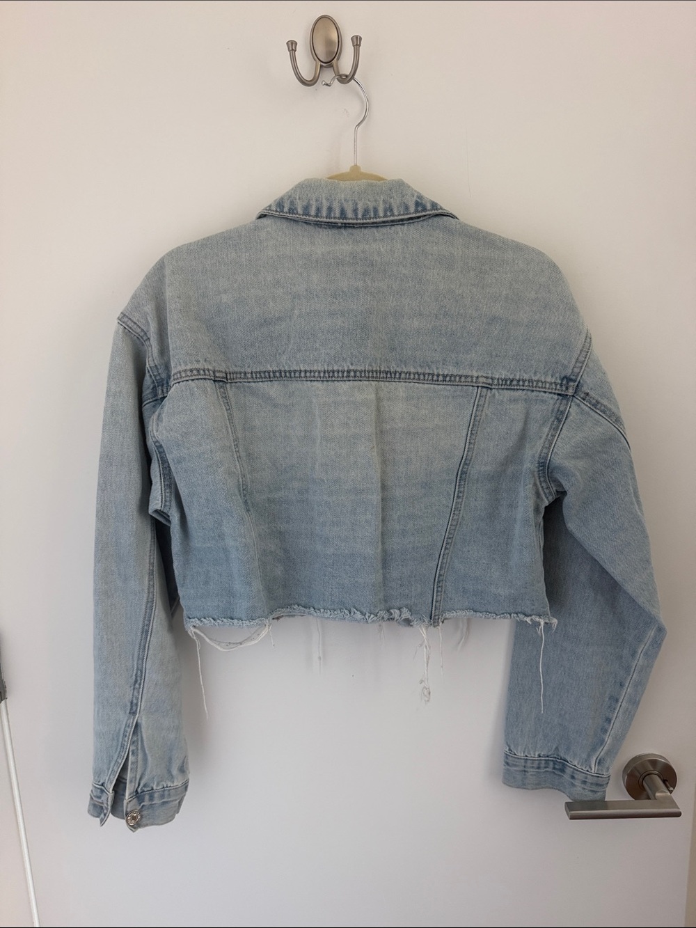 Forever 21 Light Blue Cropped Denim Jacket - Picture 2 of 2